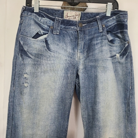 American Rag Woman's Distressed Junior's Denim Blue Jeans, Size: 11 Color: Blue - Picture 6 of 16